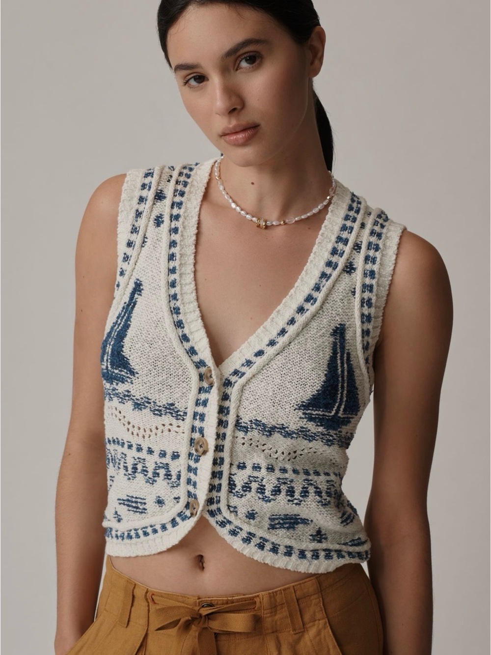 Pilcro Sailboat Motif Knit Cream and Navy V-Neck Sweater Vest Cardigan Whimsy